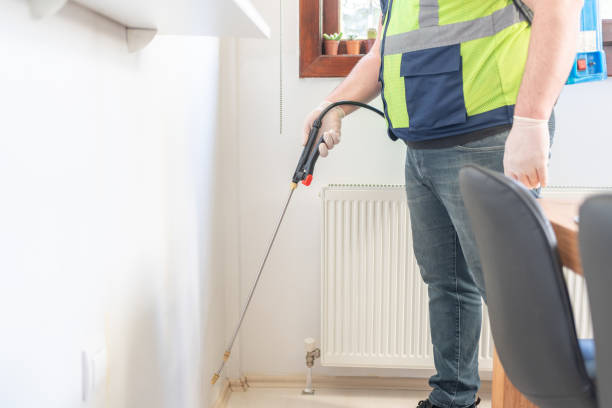 Best Pest Control Near Me  in Altamont, OR